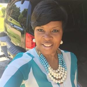 Meet your Posher, Nannette