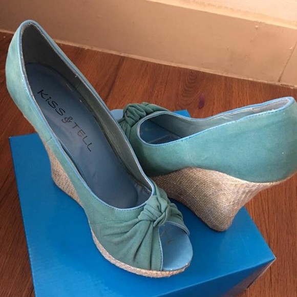 Teal Wedges