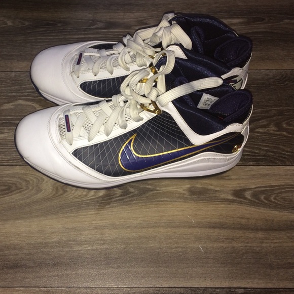 Nike Air Max lebron 7 (White/Blue)