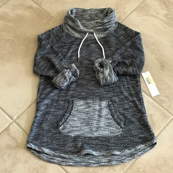 Kensie Performance top. - Picture 3 of 4