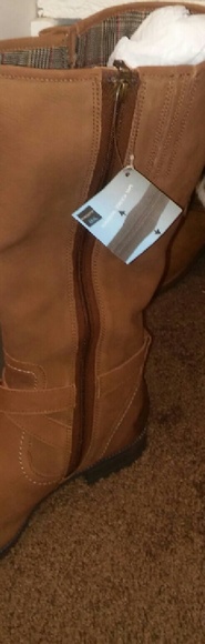 8.5 high boots wide leg - Picture 2 of 2