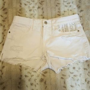 Abercrombie & Fitch High-waisted shorts