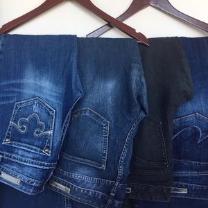 ‼️Price Drop‼️ Express Boot Cut Jeans- Set of 4