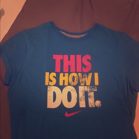 Nike tee