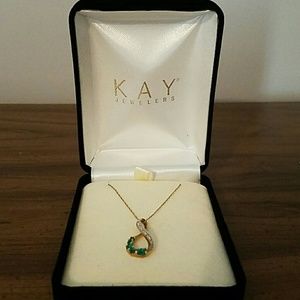 Emerald and diamond necklace