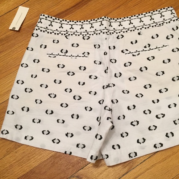 Anthropologie Hei Hei Embroidered Shorts! - Picture 3 of 4