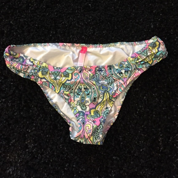 Bathing suit bottom - Picture 1 of 2