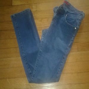 Jr jeans