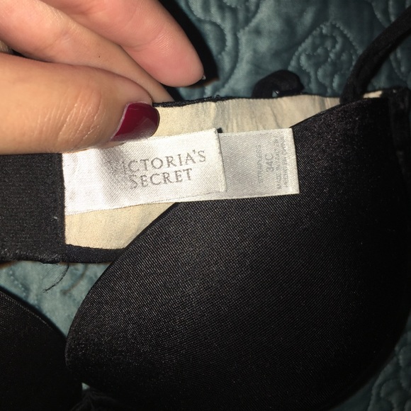 Strapless Victoria secret bra - Picture 2 of 3