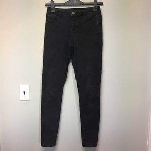 Faded black skinny jeans