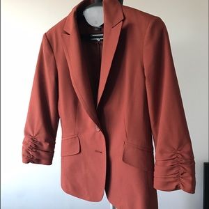 Burnt Orange Fitting Blazer 🌰🍂👜