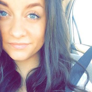 Meet your Posher, Bethany