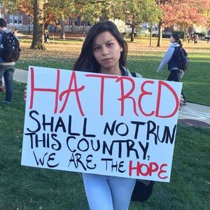 Meet your Posher, Stacy