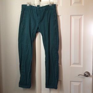 Forest green Levi's chinos slim