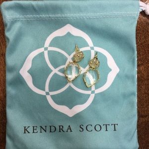 Kendra Scott Quincy earrings
