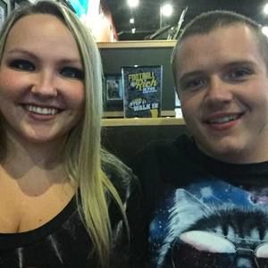 Meet your Posher, Cortnee