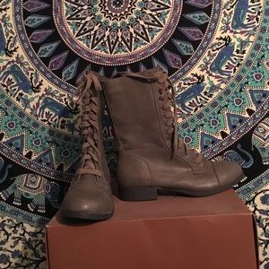 Combat Boots NWOT