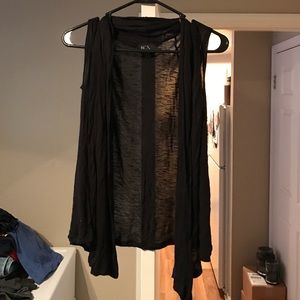 Short sleeve cardigan