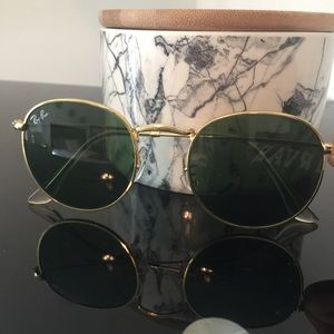 Ray-Ban Round Sunglasses