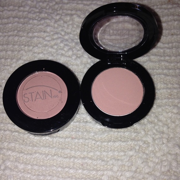 Eyeshadow Soft Pink