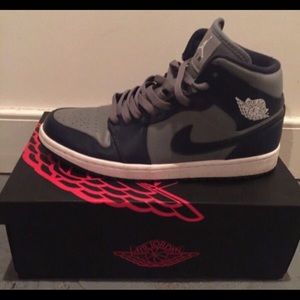 Air Jordan 1s Size 9