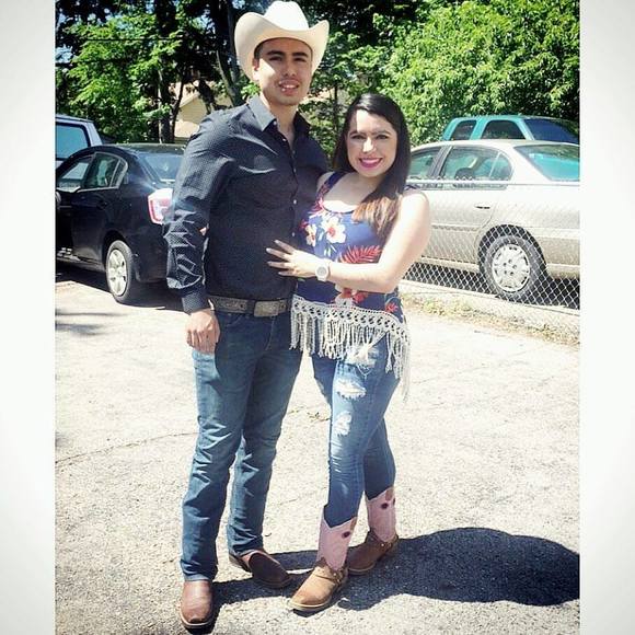 Meet your Posher, Alejandro - Picture 1 of 1