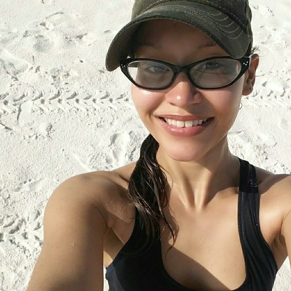 Meet your Posher, Deborah