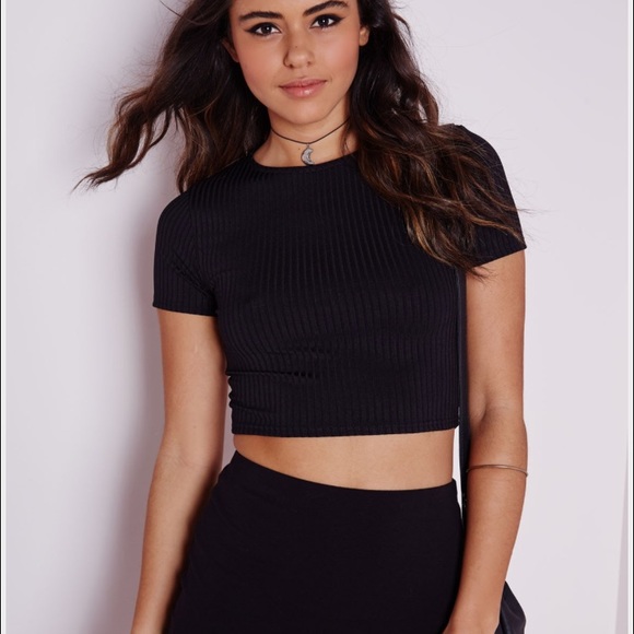 Forever 21 black ribbed crop top!