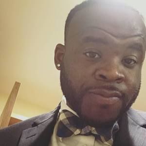 Meet your Posher, Dennis