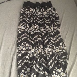 Daisy Maxi skirt