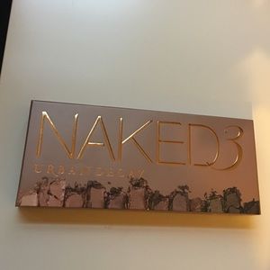 Naked3