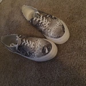 💥PRICE FIRM💥Pull&Bear Platform Sneakers.