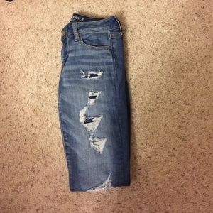 AEO distressed jeggings