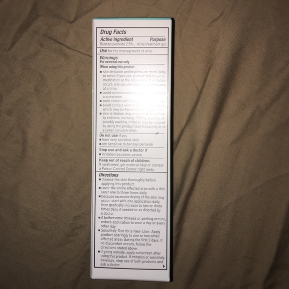 New Proactiv Pore Targeting Treatment - Picture 2 of 2