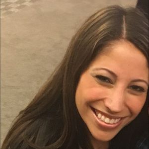 Meet your Posher, Diana