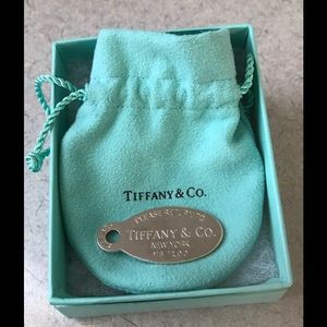 Tiffany's dog collar pendant