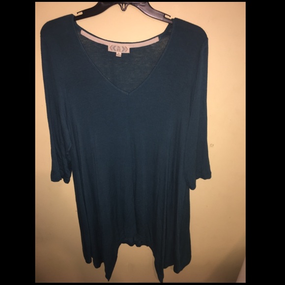 Teal v neck piko top