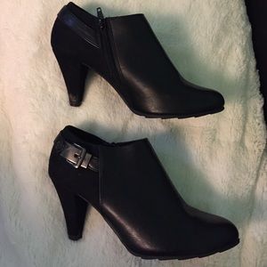 Black heeled booties