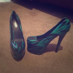 High heels 12$ OBO.