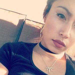 Meet your Posher, Mayra