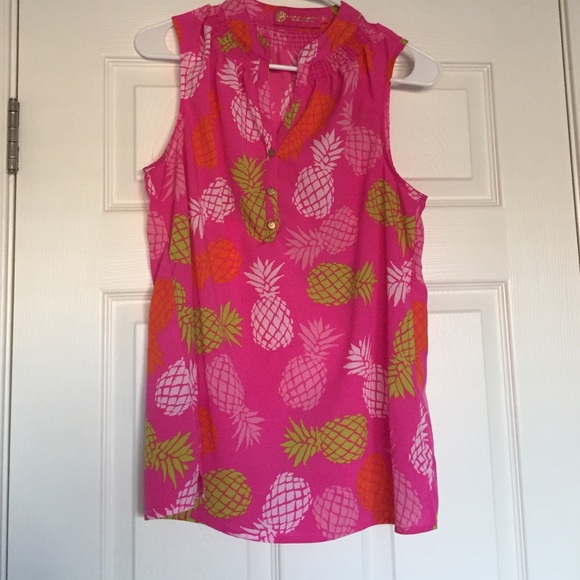 Hot pink pineapple tank/blouse