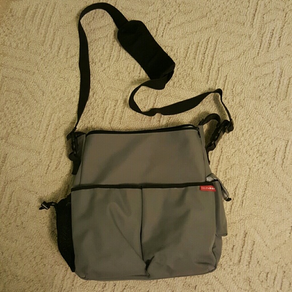 SOLD LAST CHANCE SkipHop Diaper bag