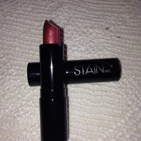 Luxury Lipstick French Red