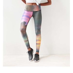 Tekki cloud legging