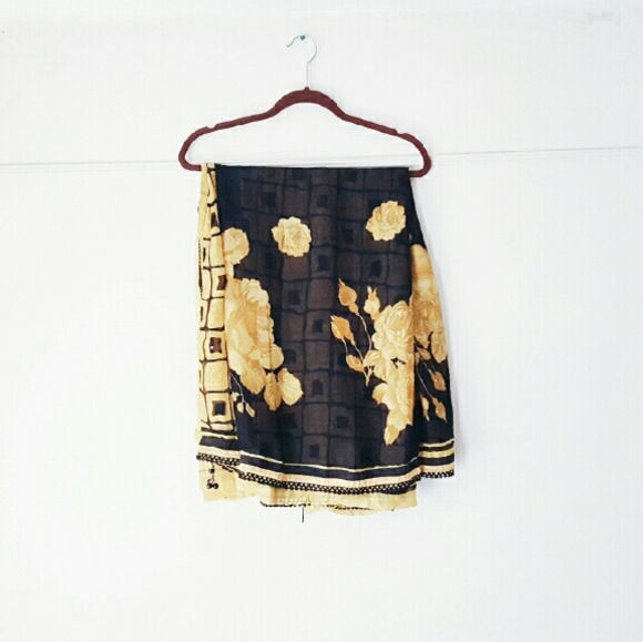 Dresses & Skirts - NWOT Indian Saree Black Yellow Floral