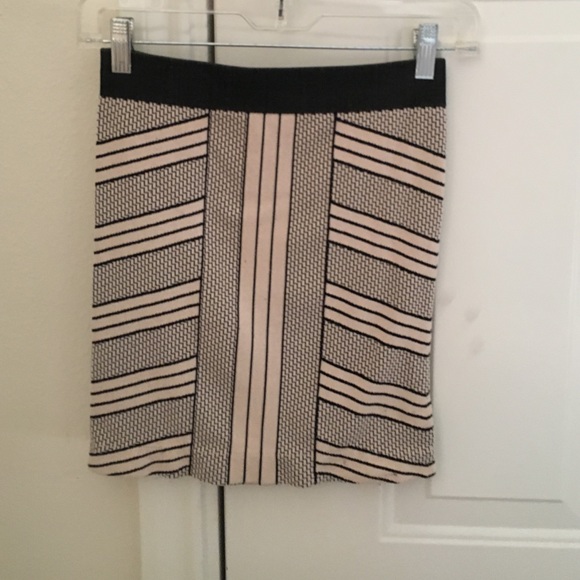 Bcbg generation mini skirt xs/a stretchy so cute - Picture 1 of 3