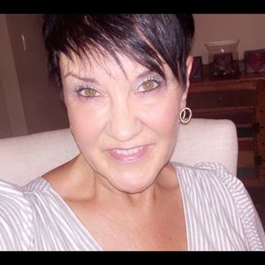 Meet your Posher, Staci