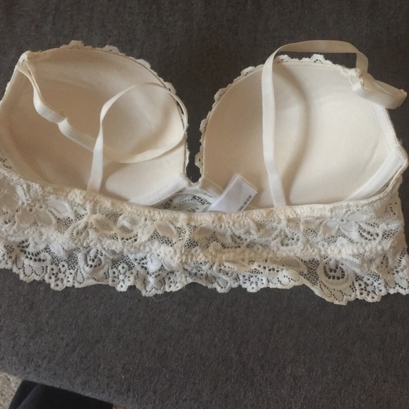 Forever 21 cream lace bralette - Picture 3 of 3