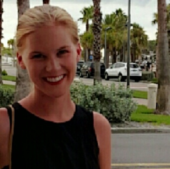 Meet your Posher, Jenna - Picture 1 of 1