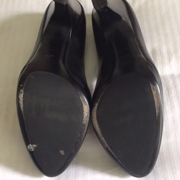 PRADA - Picture 3 of 4